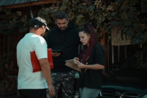 Podcasturi vs video: ce tip de conținut timp investim în brand awareness?